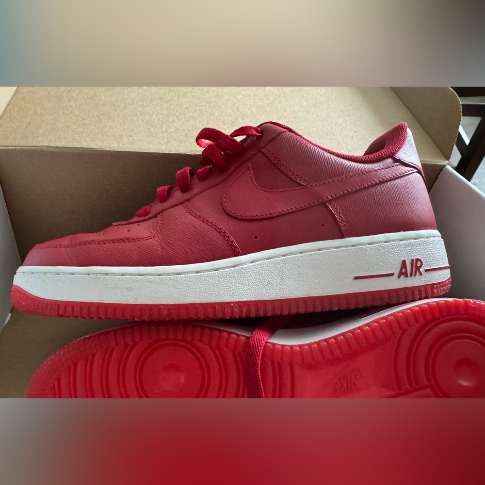 Nike Air Force 1 Low “VARSITY RED”  Sz 7 315132-606 lightly used